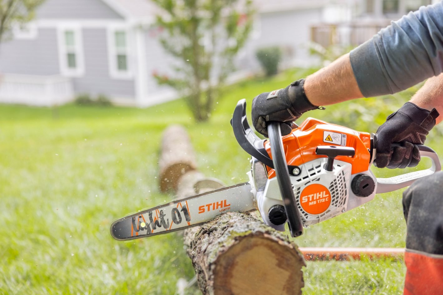 MS 172 Gasoline Chainsaw - Image 3