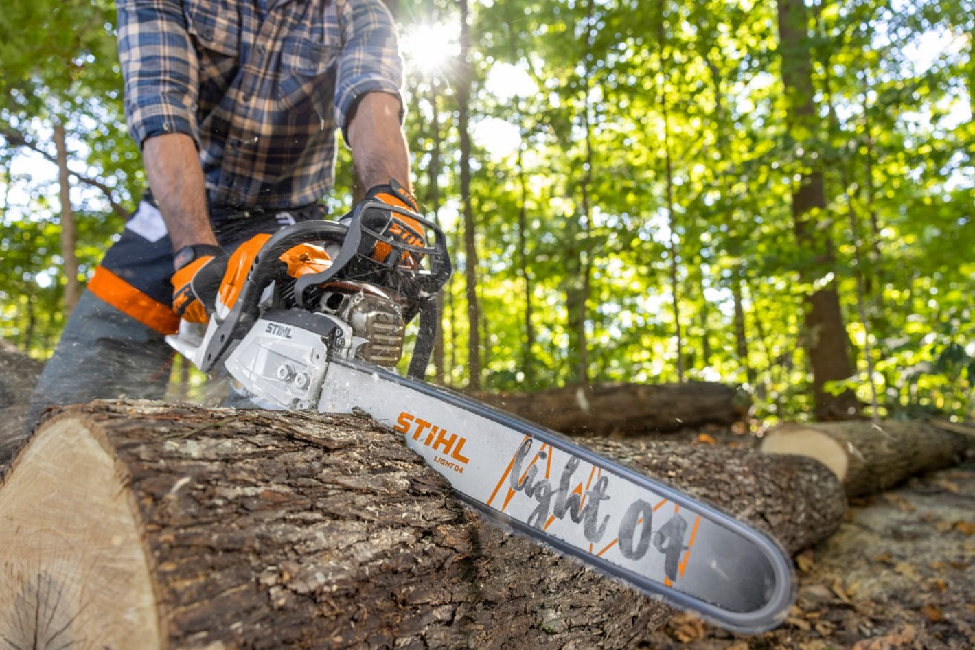 MS 362 Gasoline Chainsaw - Image 3